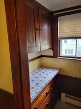 83 Elkins St, Unit Elkins St. Unit 4 in Franklin, NH - Foto de edificio - Building Photo