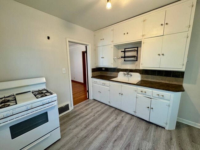 1415 Vinton St, Unit 1415 Vinton St. in Omaha, NE - Foto de edificio - Building Photo