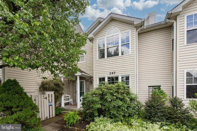 247 Prince William Way in Chalfont, PA - Building Photo - Building Photo