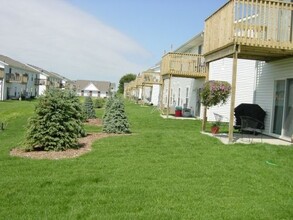 7312 Wallingford Way, Unit Wilshire in Rockford, IL - Building Photo - Building Photo