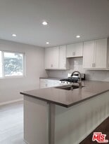 4866 1/2 McConnell Ave in Los Angeles, CA - Building Photo