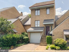 3814 N Richmond St in Arlington, VA - Building Photo - Building Photo
