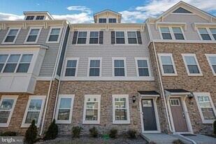 4165 Brodie Pl in Waldorf, MD - Building Photo