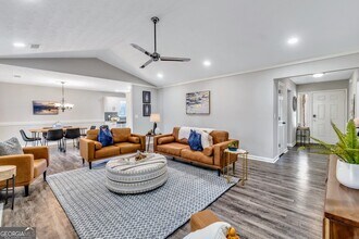 10960 Morning Dove Dr in Hampton, GA - Building Photo - Building Photo