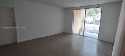 4009 N University Dr in Sunrise, FL - Building Photo - Building Photo