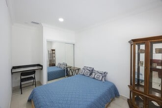 4591 Purdy Ln in West Palm Beach, FL - Building Photo - Building Photo