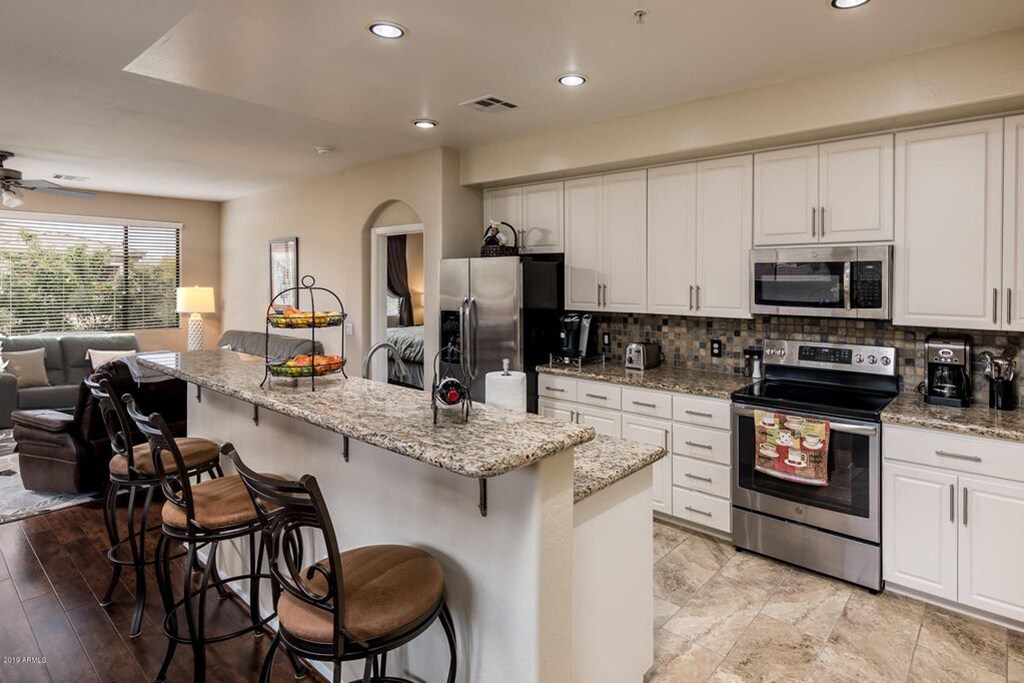 705 W Queen Creek Rd, Unit 2134 in Chandler, AZ - Foto de edificio