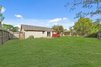 7227 Colima Dr in Houston, TX - Building Photo - Building Photo