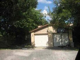 14524 Waddesdon Bluff in San Antonio, TX - Building Photo