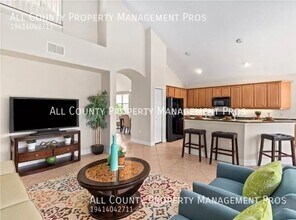 642 Foggy Morn Ln in Bradenton, FL - Building Photo - Building Photo