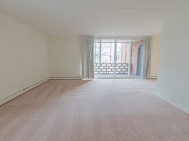 Lake Club Apartments in Dover, DE - Building Photo