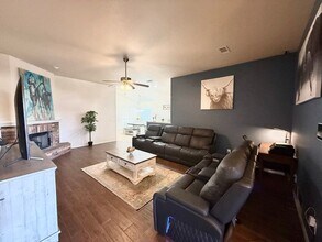 9915 Lamar Ave in Odessa, TX - Building Photo - Building Photo