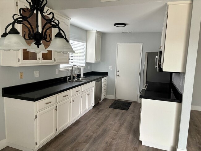 4864 Hillbrook Dr in El Dorado, CA - Building Photo - Building Photo