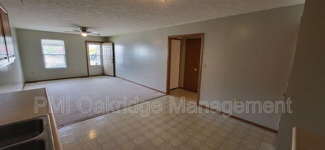 765 Campbell Rd in Sidney, OH - Building Photo - Building Photo