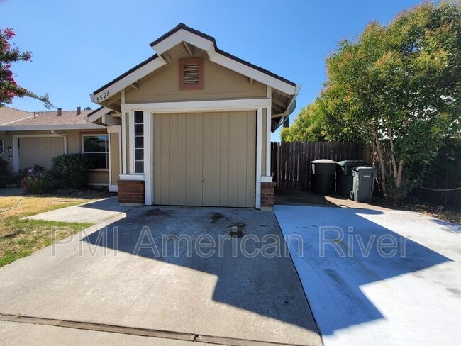 8523 Cord Way in Sacramento, CA - Building Photo - Building Photo