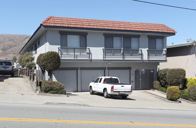 408 Miller Ave in South San Francisco, CA - Foto de edificio - Building Photo