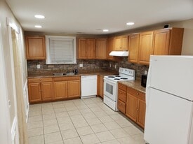 1703 Wright Blvd in Conway, SC - Building Photo