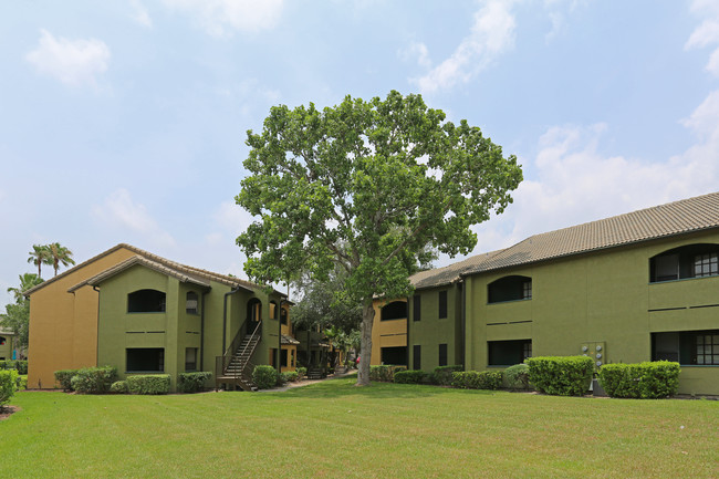 Sierra Apartments in Harlingen, TX - Building Photo - Building Photo