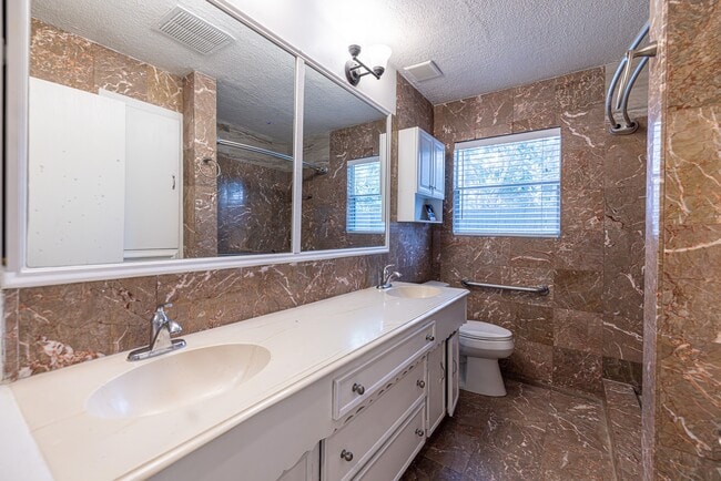 property at 4113 Edison St