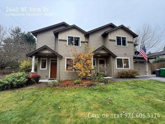 2440 NE View Pl in Gresham, OR - Building Photo - Building Photo