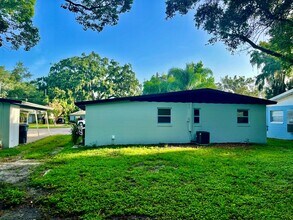 126-132 E Harding St in Orlando, FL - Building Photo - Building Photo