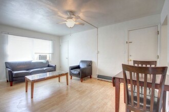 101BUS in Urbana, IL - Building Photo - Interior Photo