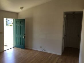 1496 Logan St in Eugene, OR - Building Photo - Building Photo
