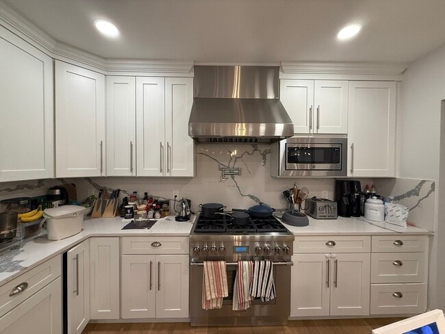 34 Jamaica Rd in Brookline, MA - Building Photo - Building Photo