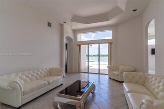 17999 SW 35th St in Miramar, FL - Building Photo - Building Photo