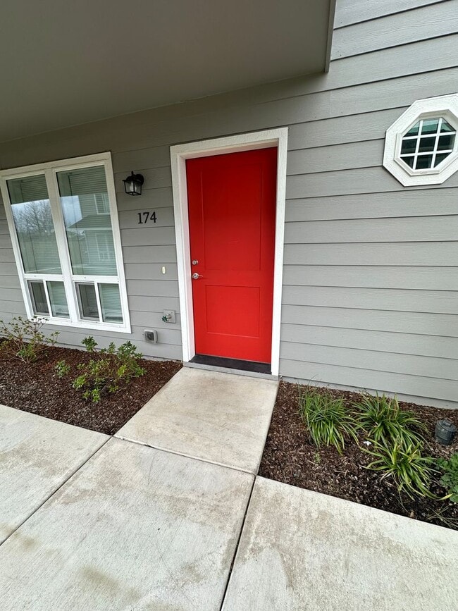 property at 174 Northridge Terrace