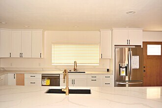 2521 Harvard Ave in Alamogordo, NM - Building Photo - Building Photo