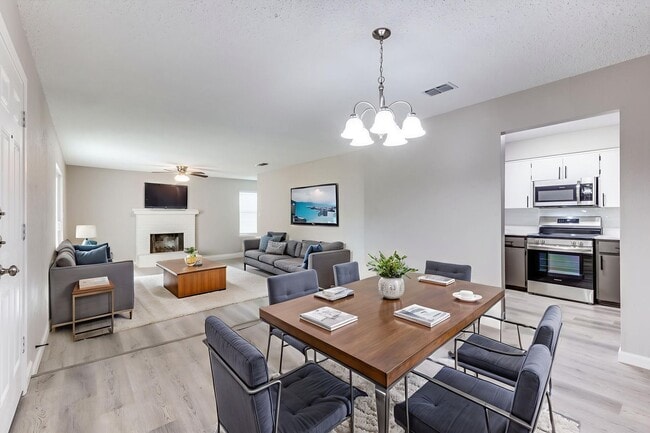 property at 7304 Vista Cliff Dr