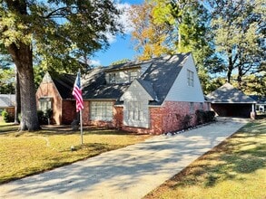 2913 Sumter Ave in Montgomery, AL - Foto de edificio - Building Photo