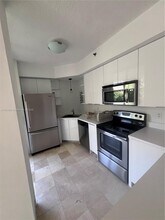 1834 Brickell Ave in Miami, FL - Building Photo - Building Photo