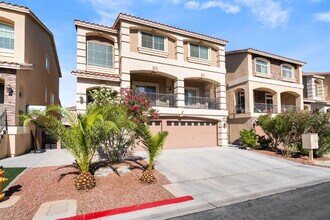8137 Crimson Creek Ct in Las Vegas, NV - Building Photo - Building Photo