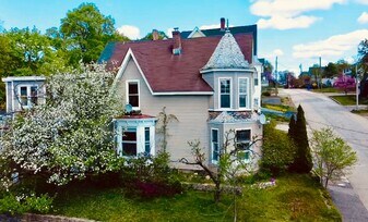 468 Merrimack St in Manchester, NH - Building Photo