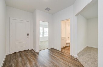 8707 Shumard Oak Dr in Rosharon, TX - Building Photo - Building Photo