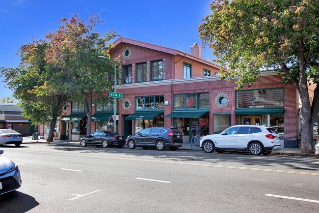 4001-4029 Piedmont Ave in Oakland, CA - Building Photo - Building Photo