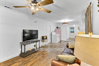 304 E Fourth St in Rincon, GA - Building Photo - Building Photo