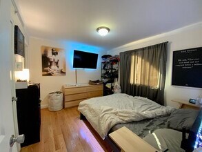 10 Arizona Terrace in Arlington, MA - Building Photo - Building Photo