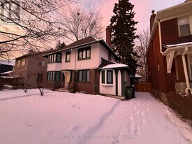 116 Manor Rd E in Toronto, ON - Building Photo