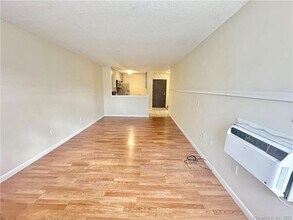 3699 Broadbridge Ave in Stratford, CT - Building Photo - Building Photo