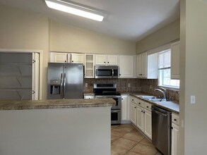 1319 Blakemore Ct in Tallahassee, FL - Building Photo - Building Photo