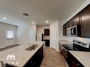 916 Cinnamon Teal in Seguin, TX - Building Photo - Building Photo