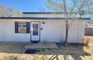 4613 Belton Ave in Lubbock, TX - Building Photo
