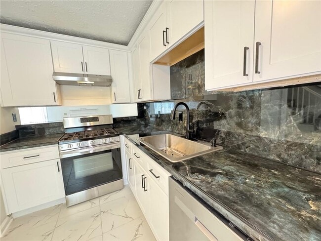 341 W Post Oak Crossing SW