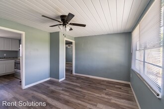 129 Florida Dr in Winter Haven, FL - Building Photo - Building Photo