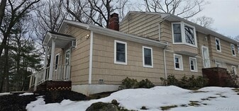 109 South Terrace in Carmel, NY - Building Photo