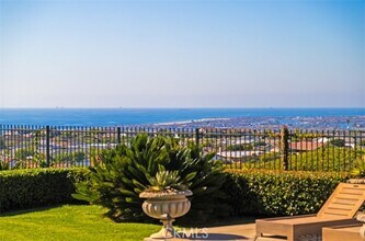 1 Rim Ridge in Newport Beach, CA - Building Photo - Building Photo