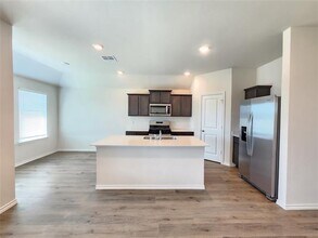 410 Regiment Rd in Tom Bean, TX - Building Photo - Building Photo